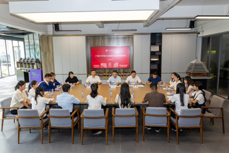 我校召开2026届毕业生代表座谈会