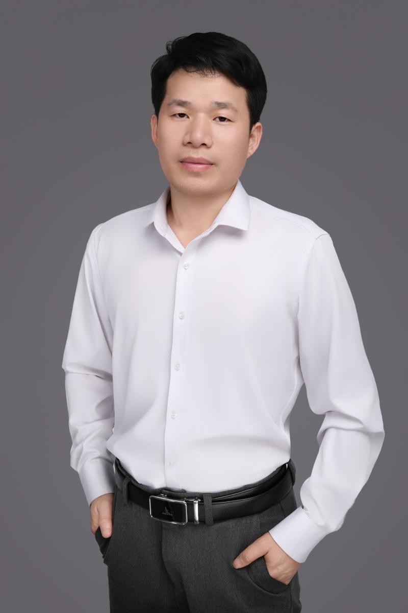 李建泊.jpeg