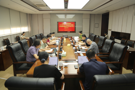 【学习教育】校党委举办深入贯彻中央八项规定精神学习教育读书班暨理论学习中心组2025年第4次集中学习