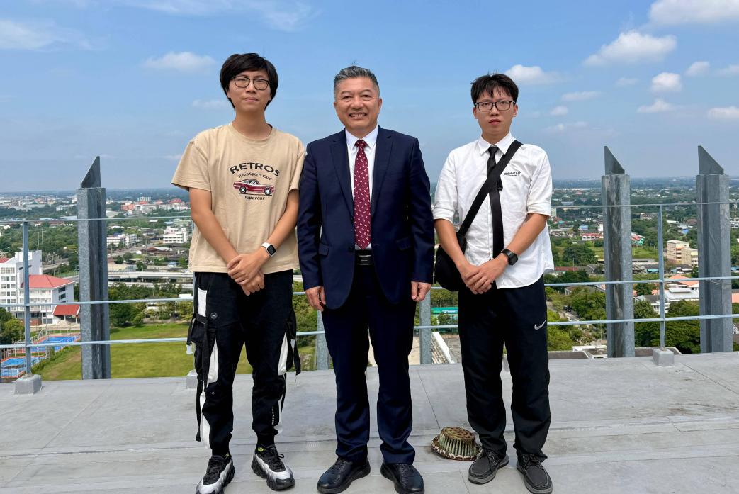 看望交换生.jpeg